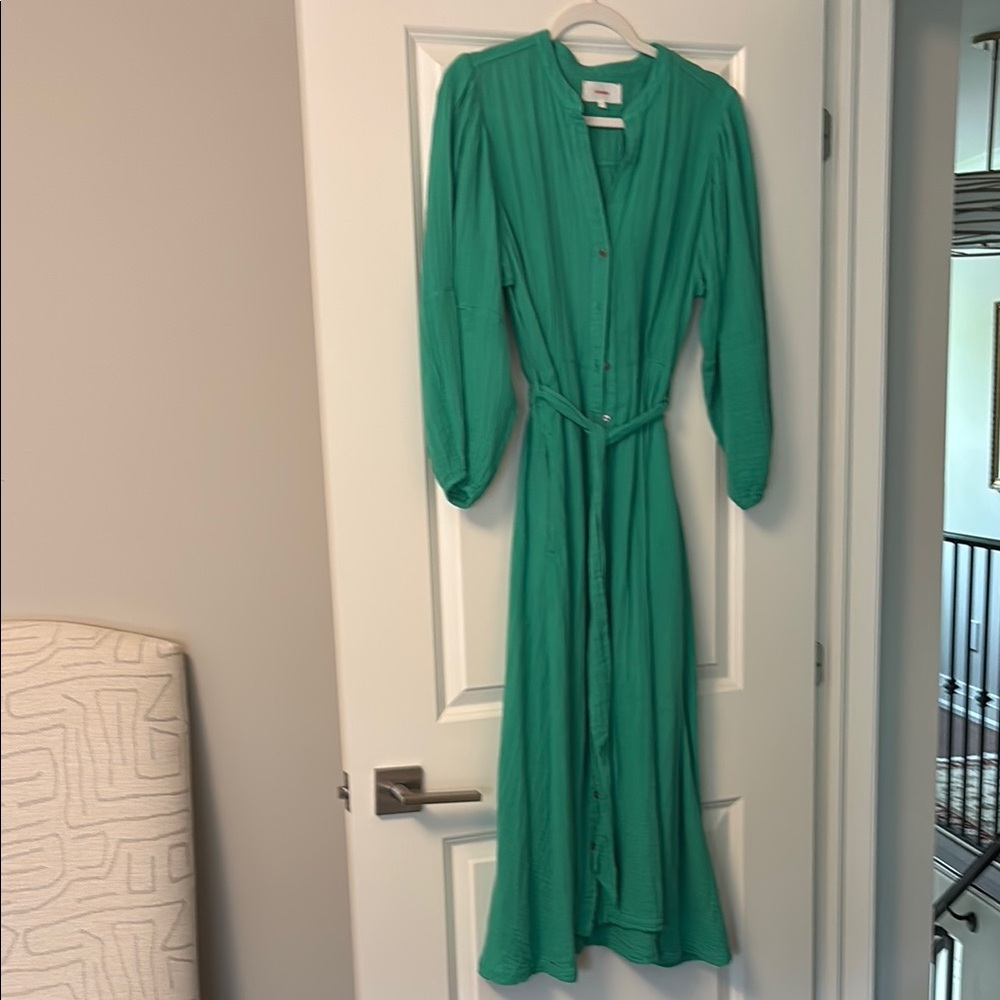XiRENA Green Wrap Tie Front Dress